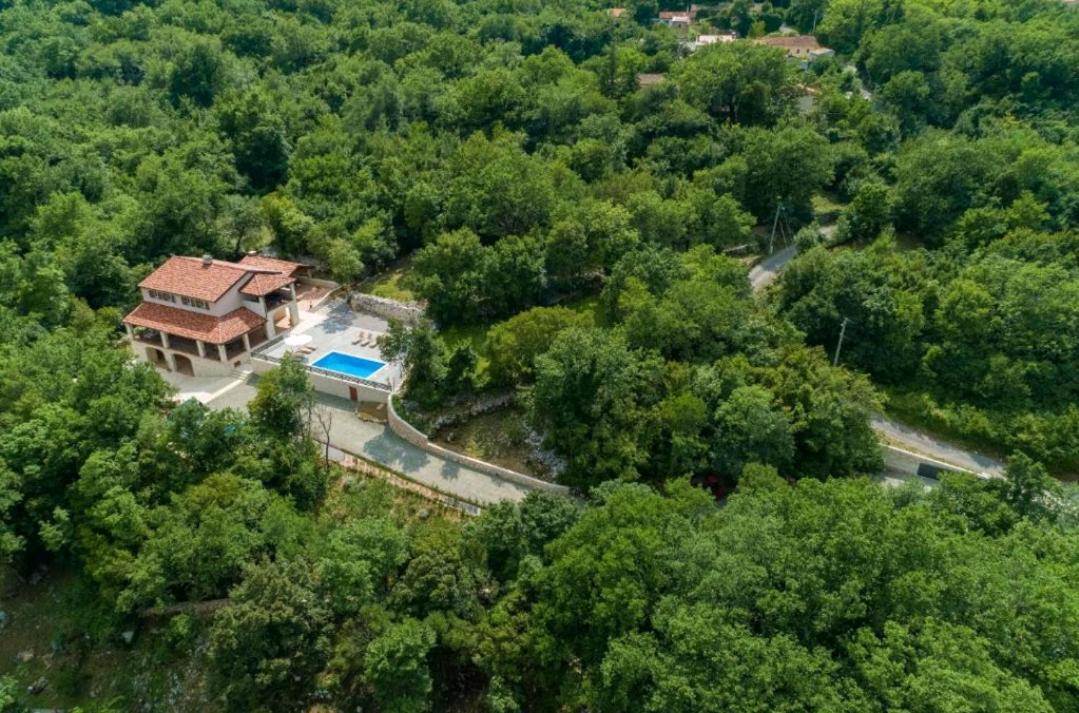 Amazing 4 Bedroom Villa With Swimming Pool And Wifi, Family Frendly 트리발즈 외부 사진